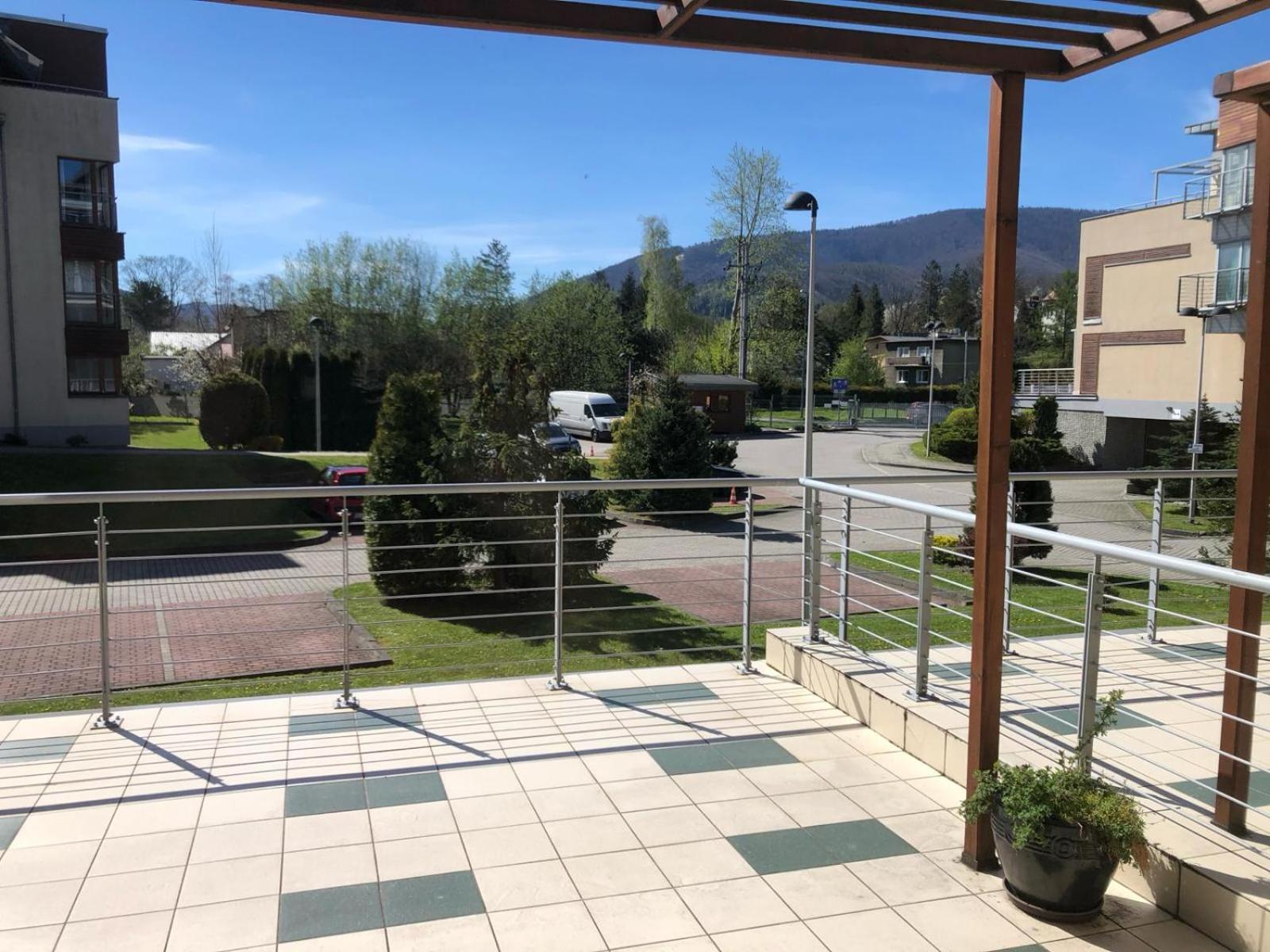 Apartament Z Widokiem Na Czantorie W Zeta Park Ustroń Exteriör bild